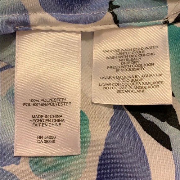 Clothes - Picture 5 of 5